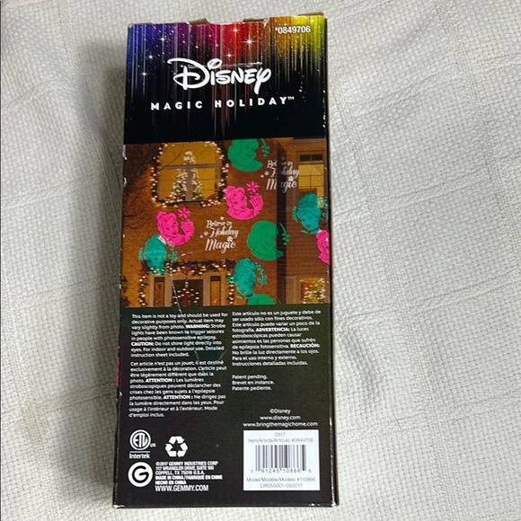 Disney Magic Holiday Princess Projection Light - Picture 3 of 6